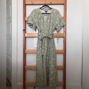 Maggy London Sage Green Floral Dress